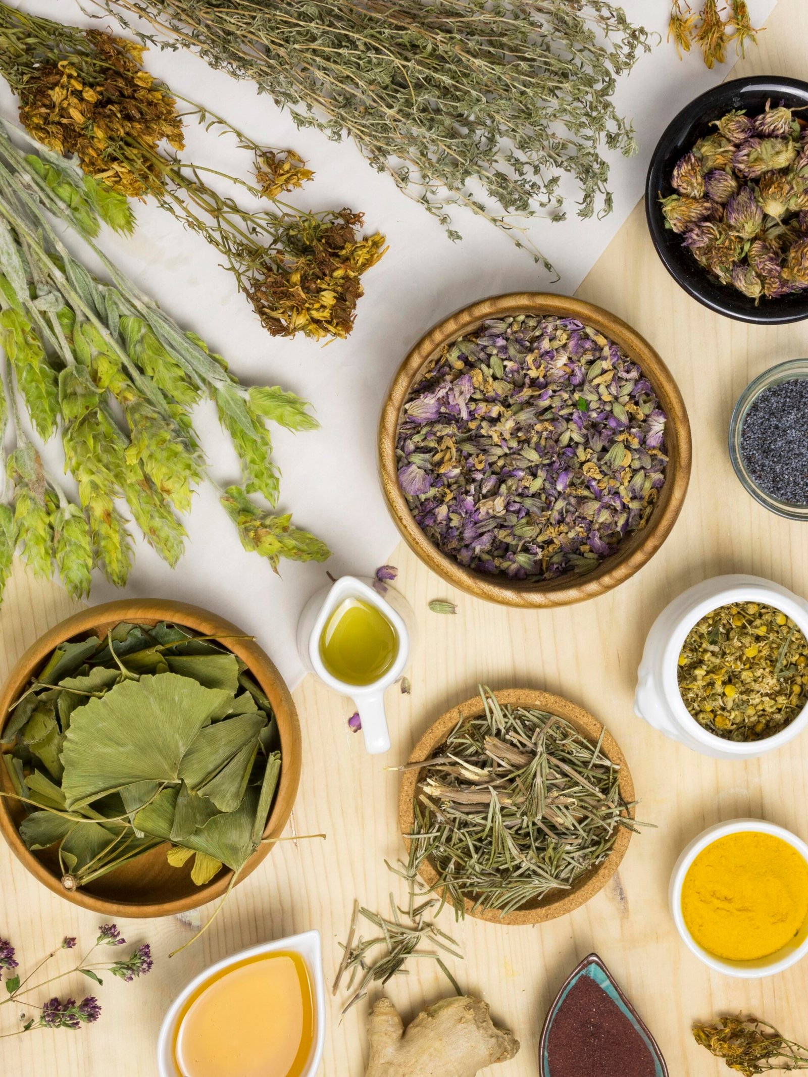flat-lay-natural-medicinal-herbs Recherche de massage pour les entreprises
